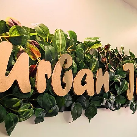 Urban Jungle 42 公寓 *